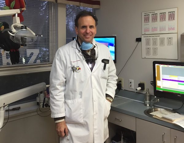 Dentist in East Longmeadow, MA | Book a Complimentary Exam!