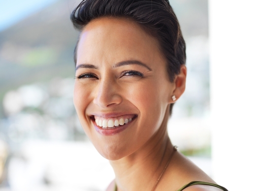 Smile Makeover in East Longmeadow, MA | Free Consultations 😁